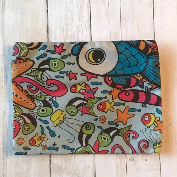 Lesportsac Sealife Pouch - Picture 5 of 6